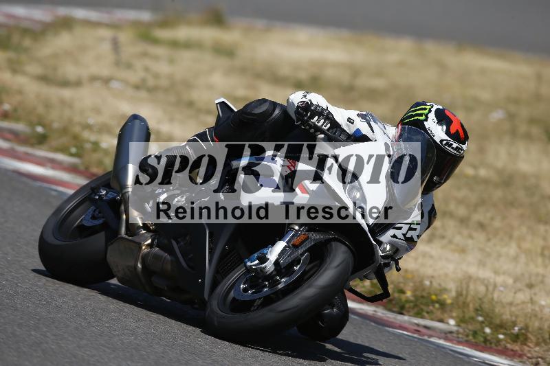 Archiv-2023/33 14.06.2023 MSS Track Day ADR/Gruppe gelb/ohne Startnummer